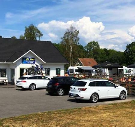Stuga Pa Hassloe Bredavik  Exteriér fotografie