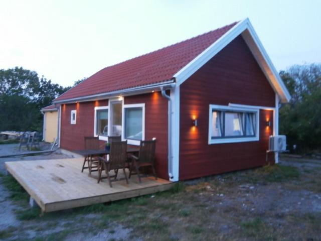 Stuga Pa Hassloe Bredavik  Exteriér fotografie